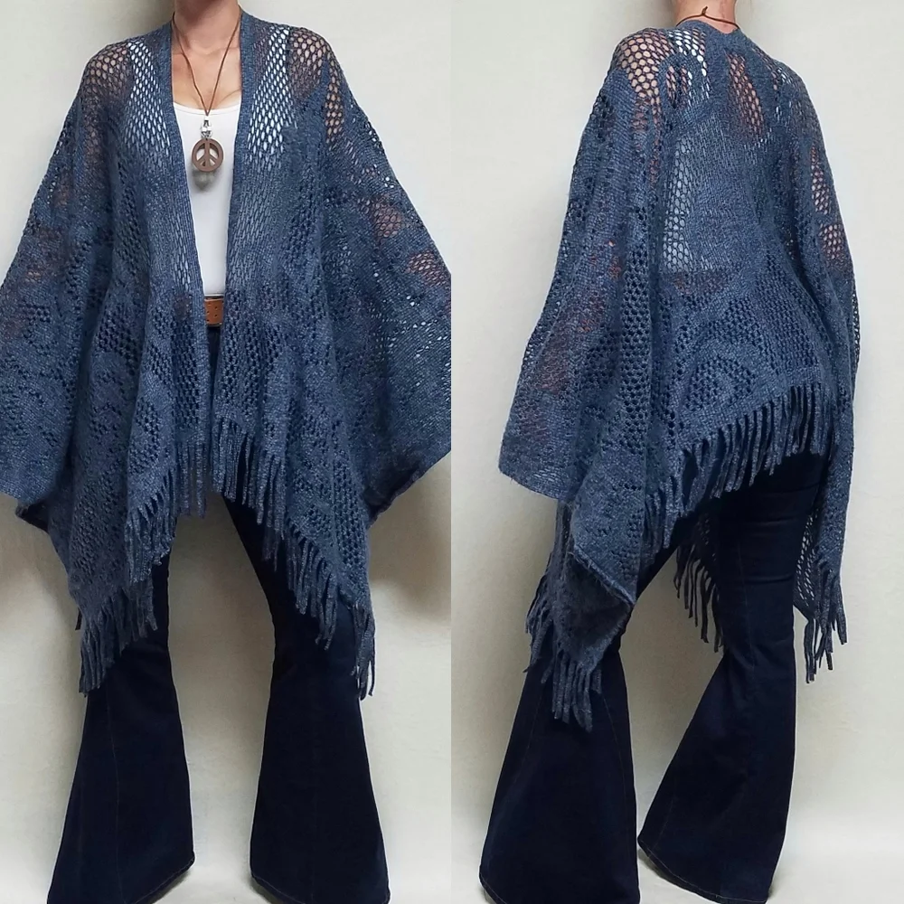 90s Vintage Dusty Blue Lightweight Soft Open Weave Curlicue Fringe Poncho OSFA - Picture 1 of 14